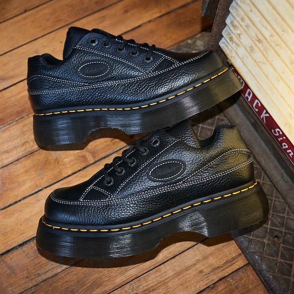 Womens Dr. Martens Buzz 5-Eye Platform Casual Shoe - Black