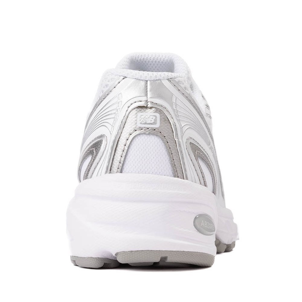 New Balance 740 Athletic Shoe - Little Kid - White / Silver