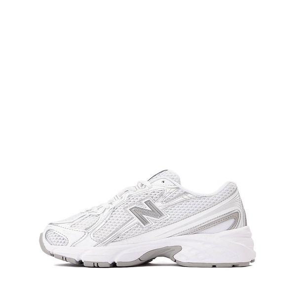 New Balance 740 Athletic Shoe - Big Kid - White / Silver Metallic