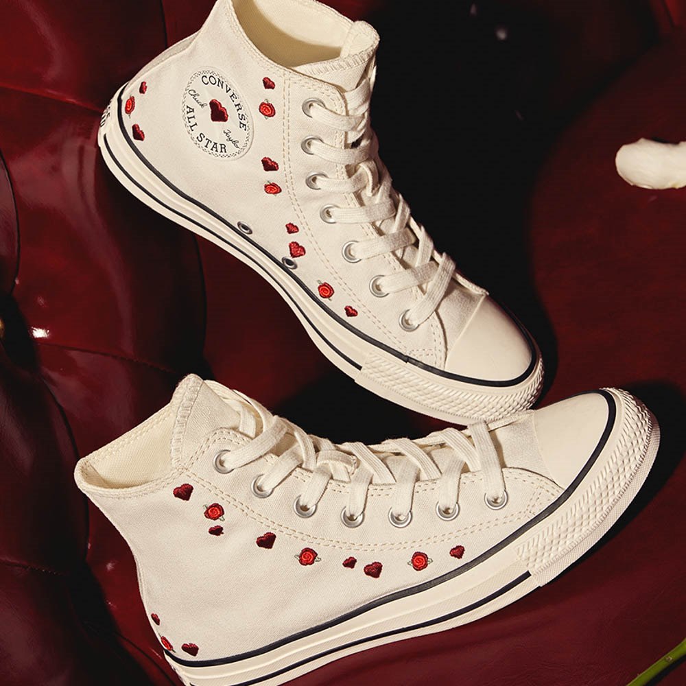 Womens Converse Chuck Taylor All Star Hearts And Roses High