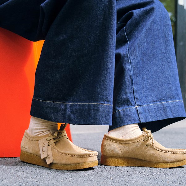 Womens Clarks Wallabee EVO LO Casual Shoe - Dark Sand | Journeys