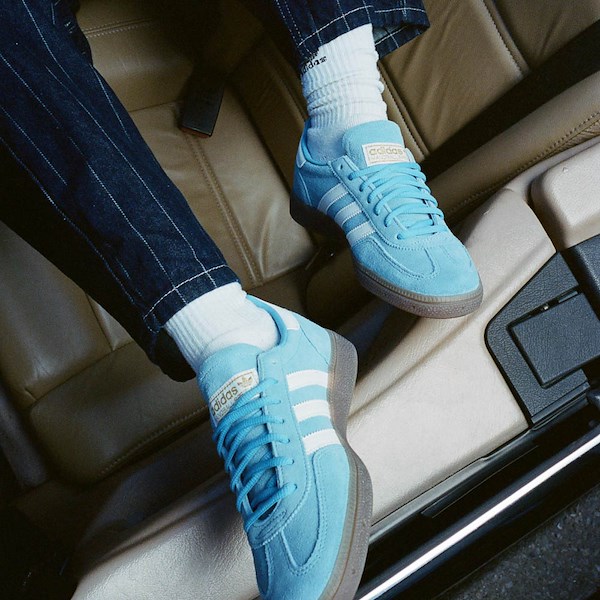 alternate view Womens adidas Handball Spezial Athletic Shoe - Light Blue / White / GumALT1C