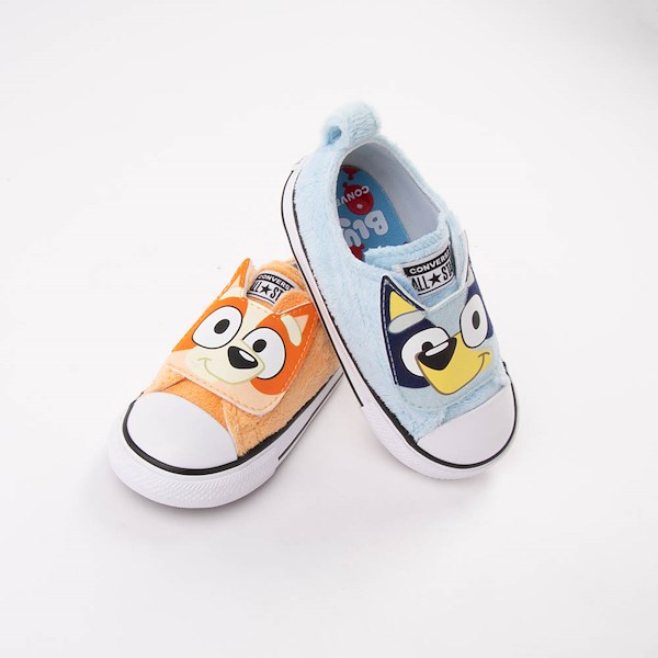 alternate view Converse x Bluey Chuck Taylor All Star Easy-On Low-Top Sneaker - Baby / Toddler - MulticolorHERO