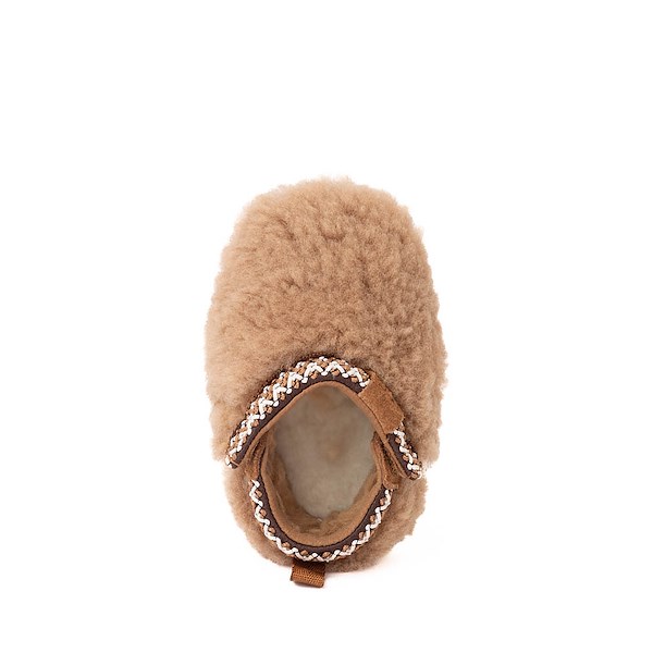 alternate view UGG® Tasman Maxi Curly Slipper - Baby / Toddler - ChestnutALT2