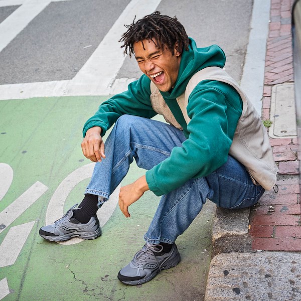 alternate view Saucony Ride Millennium Athletic Shoe - Grey / BlackALT1B