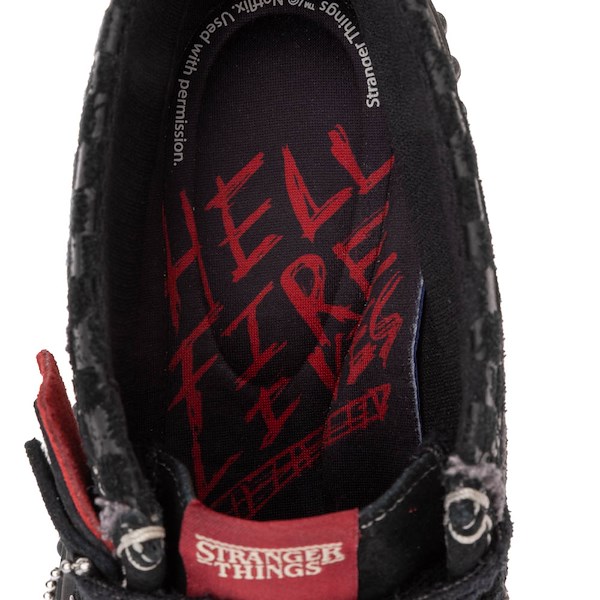 alternate view Mens Clarks x Stranger Things Torhill Hi Chukka Boot - BlackALT2B
