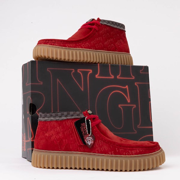 alternate view Mens Clarks x Stranger Things Torhill Hi Chukka Boot - RedALT1D