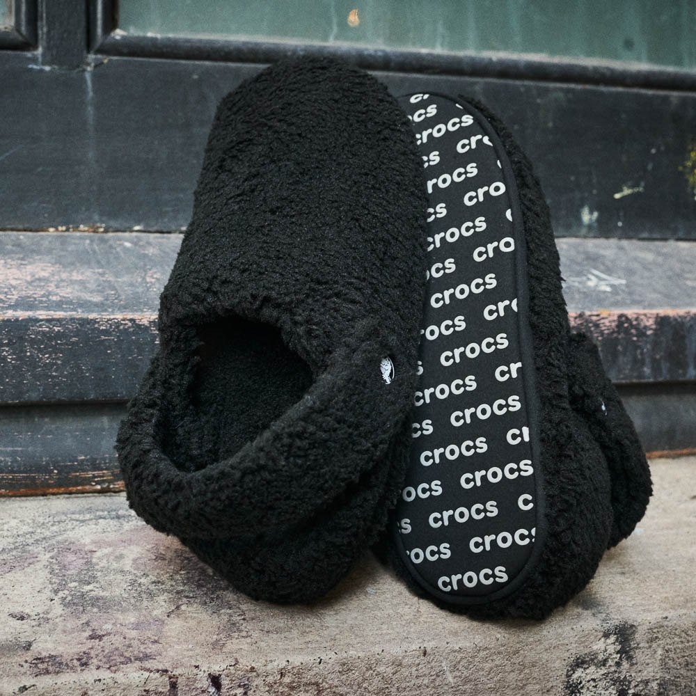 Crocs Cozzzy Slipper - Black | Journeys