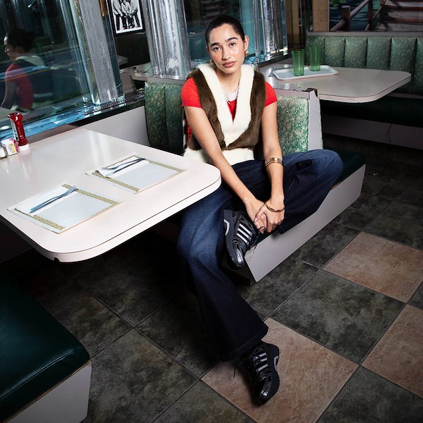 alternate view Womens Adistar Control 5 Athletic Shoe - Core Black / Grey Six / Grey TwoALT1B