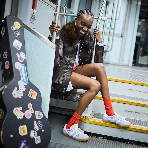 alternate view Womens Gola Classic Elan Sneaker - Air / WhiteALT1B