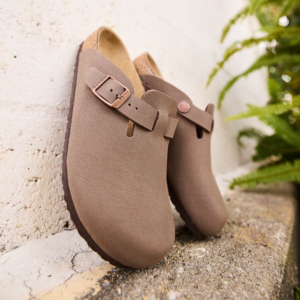 Birkenstock Boston Clog - Big Kid - Mocca | Journeys