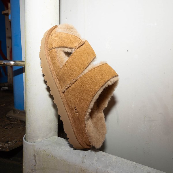 alternate view Womens UGG&reg; Greenport Cross Strap Slide Sandal - ChestnutHERO