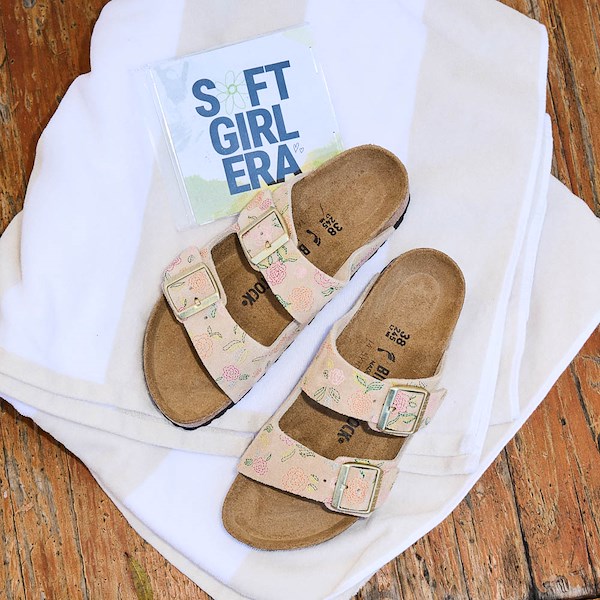 alternate view Womens Birkenstock Arizona Sandal - Sandcastle Flower PrintHERO