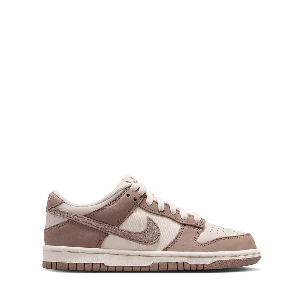 Nike Dunk Low SE Athletic Shoe - Big Kid - Pale Ivory / Taupe Haze