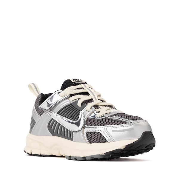 alternate view Nike Vomero 5 Athletic Shoe - Little Kid - Iron Grey / Chrome / Metallic SilverALT5