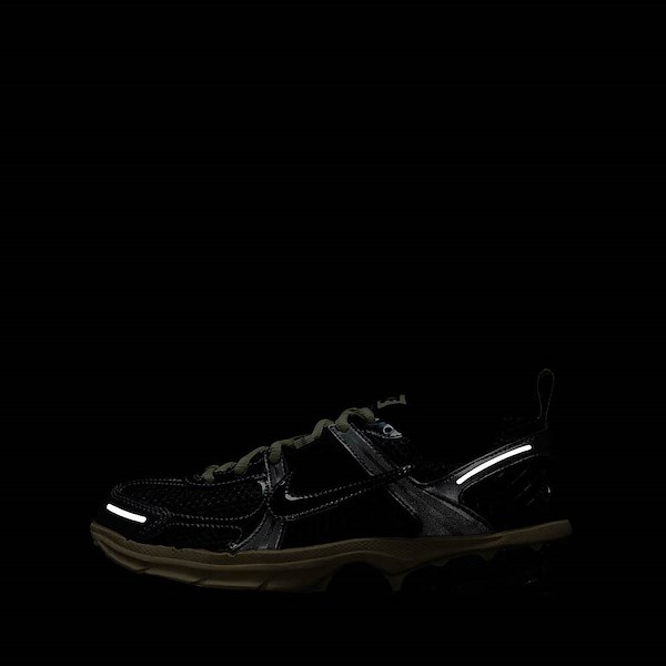 alternate view Nike Vomero 5 Athletic Shoe - Big Kid - Iron Grey / Chrome / Metallic SilverALT1A