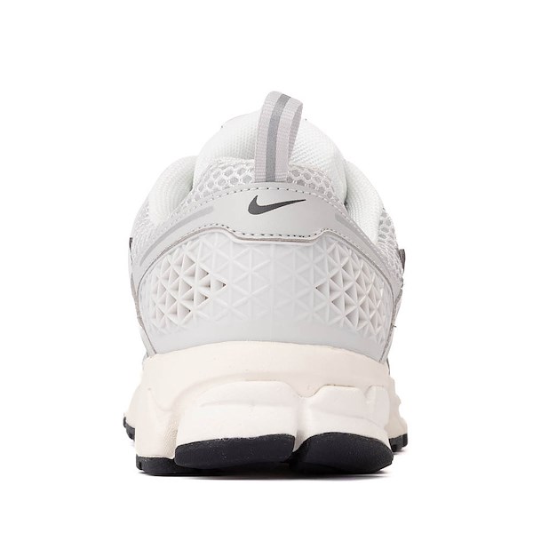 alternate view Nike Vomero 5 Athletic Shoe - Big Kid - Photon Dust / Gridiron / Sail / ChromeALT4