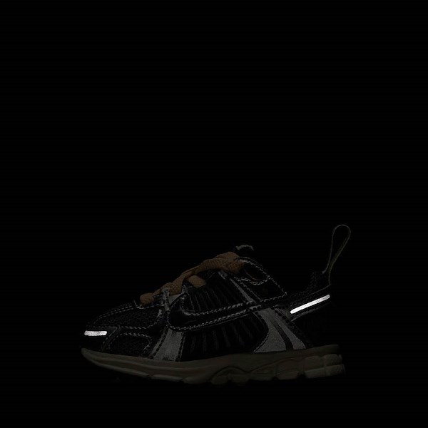 alternate view Nike Vomero 5 Athletic Shoe - Baby / Toddler - Iron Grey / Chrome / Metallic SilverALT1A