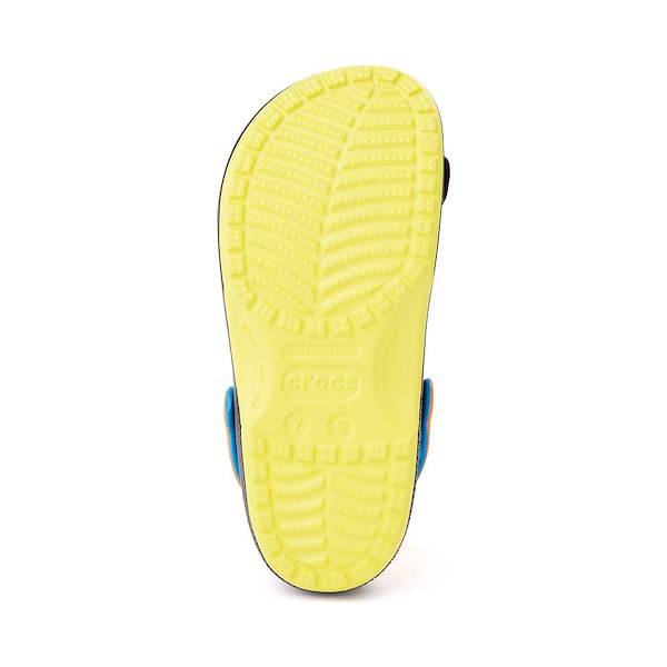 alternate view Disney Crocs Goofy Classic Clog - MulticolorALT3