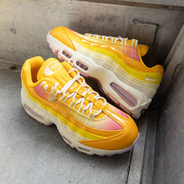 alternate view Womens Nike Air Max 95 Big Bubble Athletic Shoe - University Gold / Coconut Milk / Pink FoamHERO