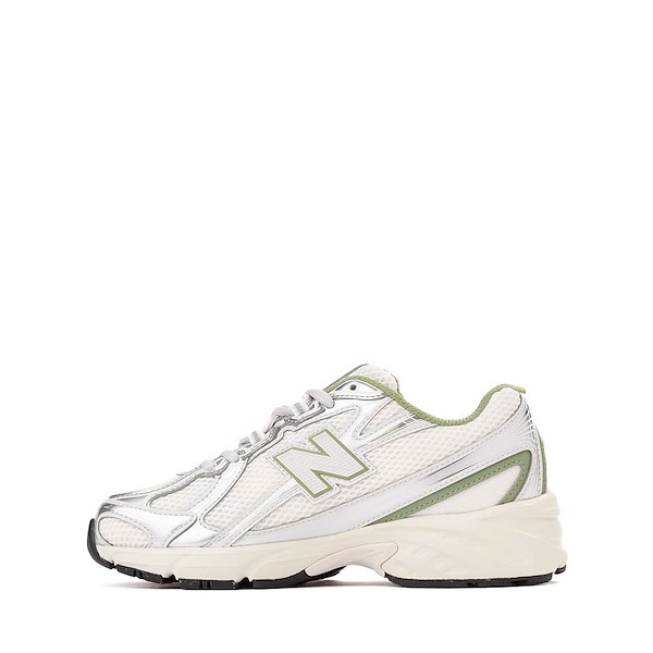 New Balance 740 Athletic Shoe