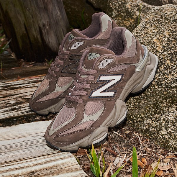 New Balance 9060 Athletic Shoe - Cortado / Dockside