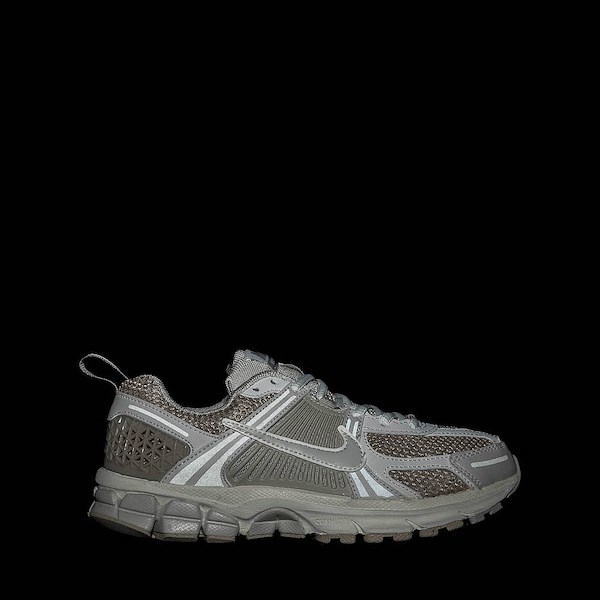 alternate view Nike Vomero 5 Athletic Shoe - Big Kid - Phantom / Light Bone / Cream II / SailALT1