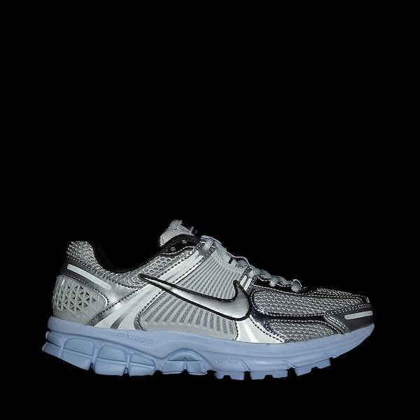 alternate view Womens Nike Zoom Vomero 5 Athletic Shoe - Photon Dust / Metallic SilverALT1