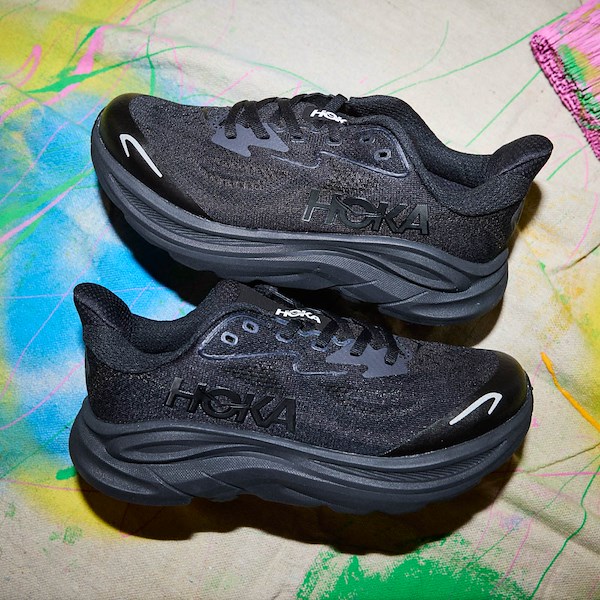 alternate view HOKA Clifton 10 Athletic Shoe - Big Kid - Black / BlackHERO