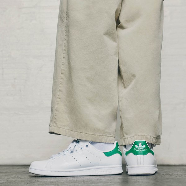 alternate view Mens adidas Stan Smith Athletic Shoe - Cloud White / Core White / GreenALT1C