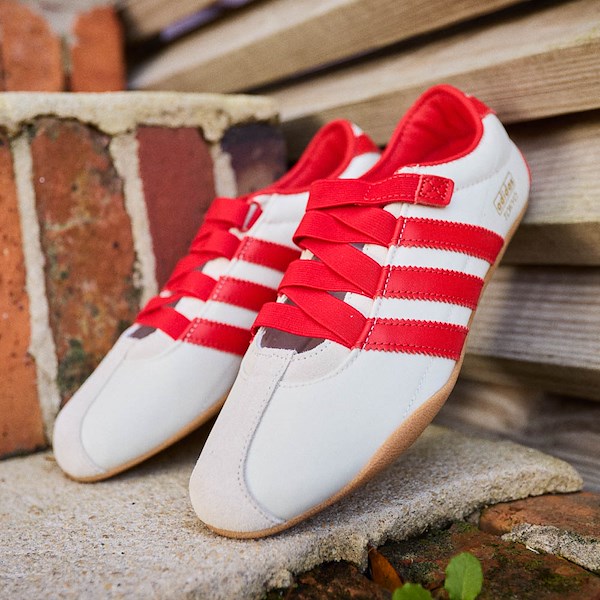 alternate view Womens adidas Tokyo MJ Shoe - Cream White / Red / Gold MetallicHERO