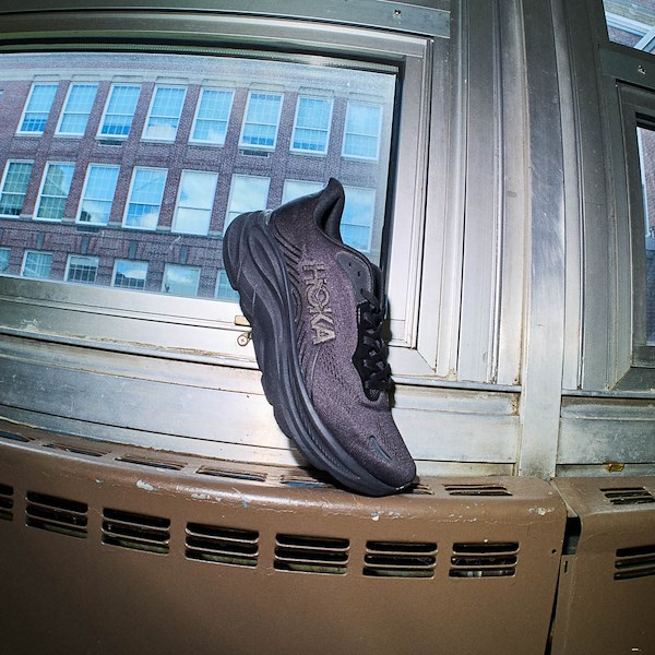 alternate view Mens HOKA Clifton 11 Athletic Shoe - Black / BlackHERO