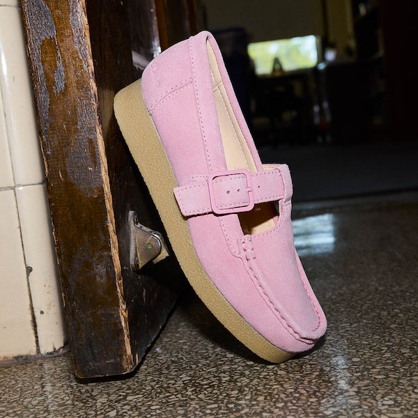 alternate view Womens Clarks Wallabee Evo T-Bar Mocassin - Dusty PinkHERO