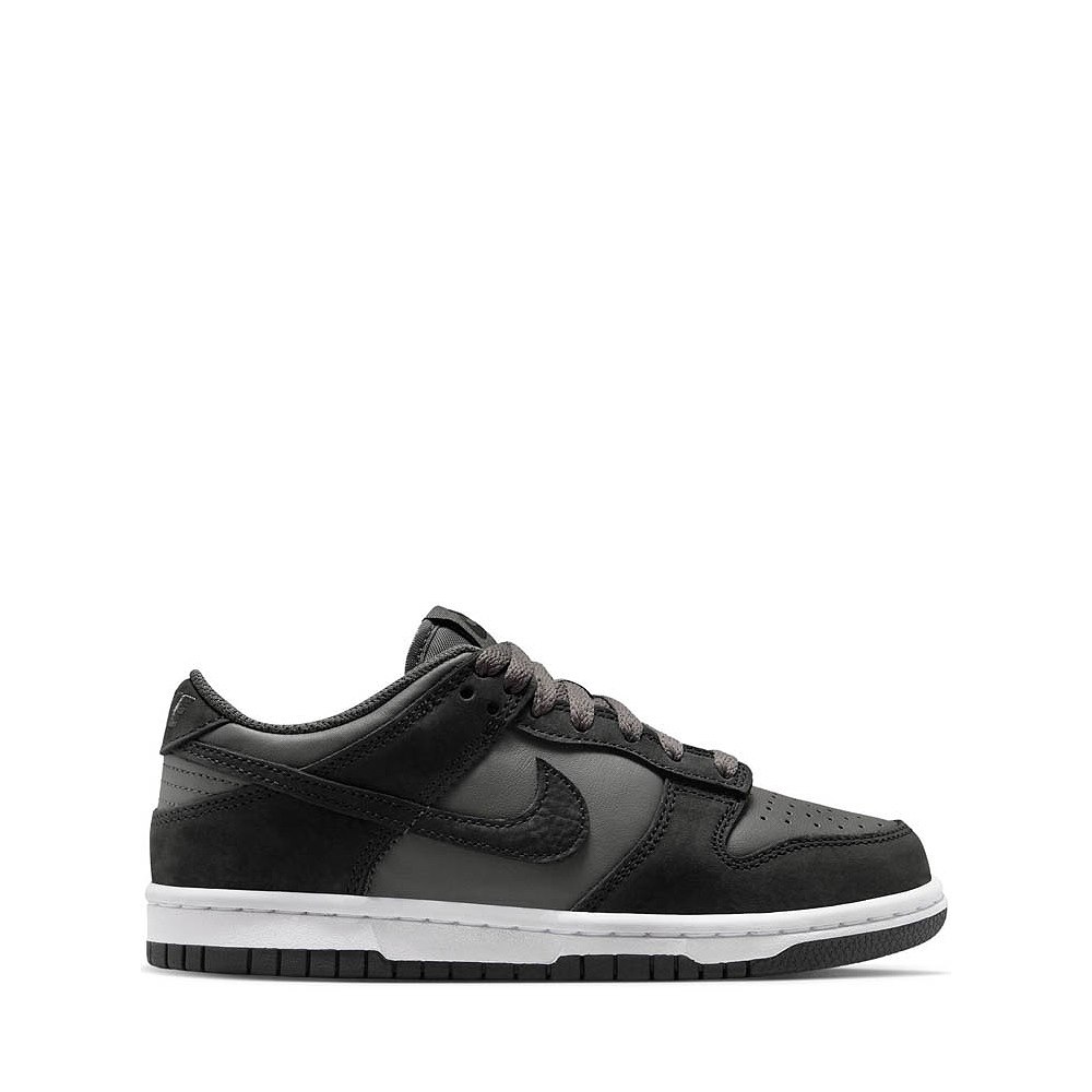 Nike Dunk Low SE Athletic Shoe - Big Kid - Black