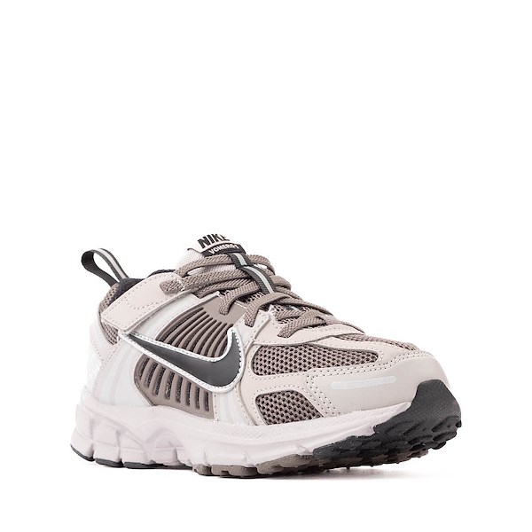 alternate view Nike Vomero 5 Athletic Shoe - Little Kid - GrayALT5