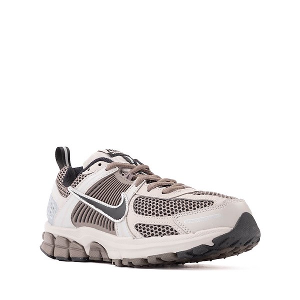 alternate view Nike Vomero 5 Athletic Shoe - Big Kid - College Grey / Cave Stone / Metallic Silver / BlackALT5