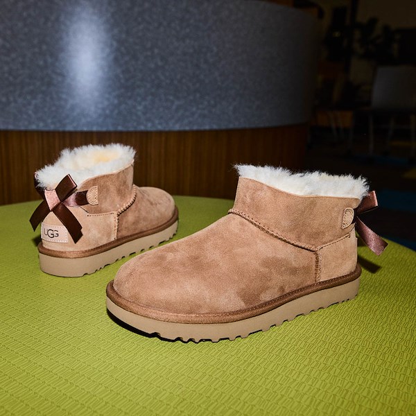 alternate view Womens UGG&reg; Ultra Mini Bailey Bow Boot - ChestnutHERO