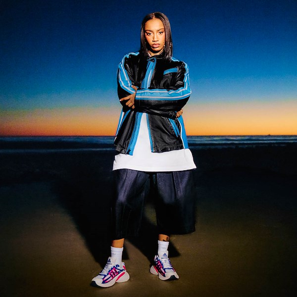 alternate view Womens adidas Adistar XLG 2.0 Athletic Shoe - Cloud White / Lucid Pink / Lucid BlueALT1B