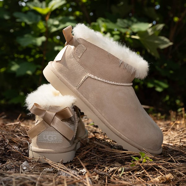 alternate view UGG&reg; Ultra Mini Bailey Bow Boot - Little Kid / Big Kid - SandHERO