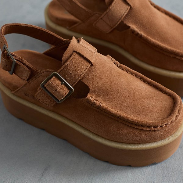 alternate view Womens Clarks Meare Easy Elevated Sandal - TanHERO