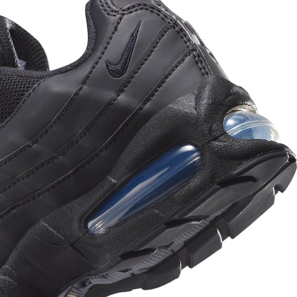 alternate view Nike Air Max 95 Athletic Shoe - Big Kid - Black / Black / Anthracite / BlackALT5C