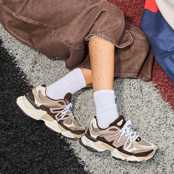 New Balance 9060 Sneaker - Thunder Brown / Black Coffee | Journeys