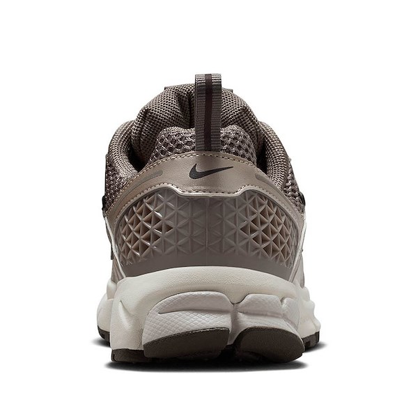 alternate view Nike Vomero 5 Athletic Shoe - Big Kid - Taupe Haze / Silt Red / Pale Ivory / TattooALT4