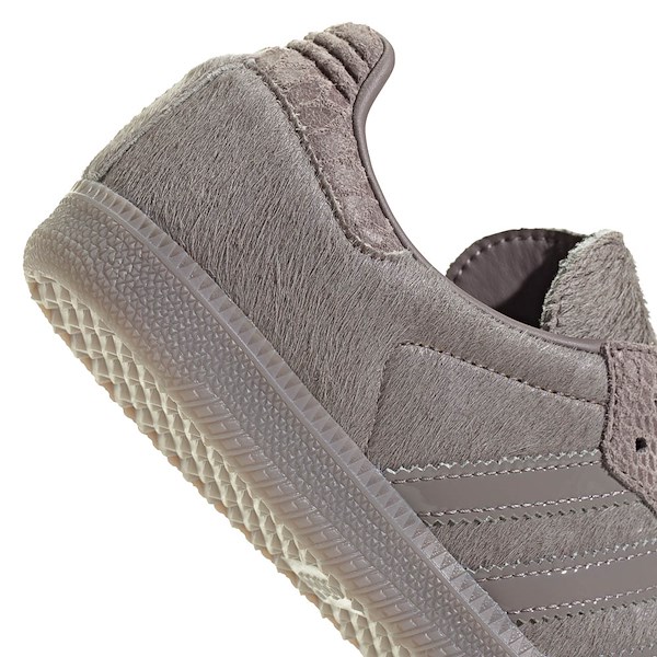 alternate view Womens adidas Samba OG Athletic Shoe - Taupe Oxide / Taupe Oxide / Gold MetallicALT4B