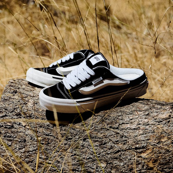 alternate view VANSZA LX Knu Skool Mule - Black / WhiteHERO