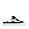 Black/White