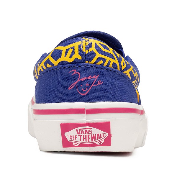 alternate view Vans x KPop Demon Hunters Classic Slip-On Skate Shoe - Little Kid / Big Kid - ZoeyALT4