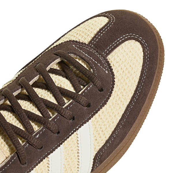 alternate view Mens adidas Handball Spezial Athletic Shoe - Warm Vanilla / Off White / Dark BrownALT2B