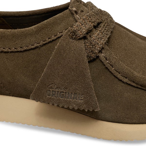alternate view Womens Clarks Wallabee Lite Casual Shoe - Dark OliveALT5B