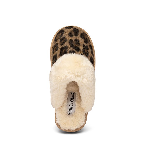 alternate view Womens Minnetonka Chesney Slipper - LeopardALT2